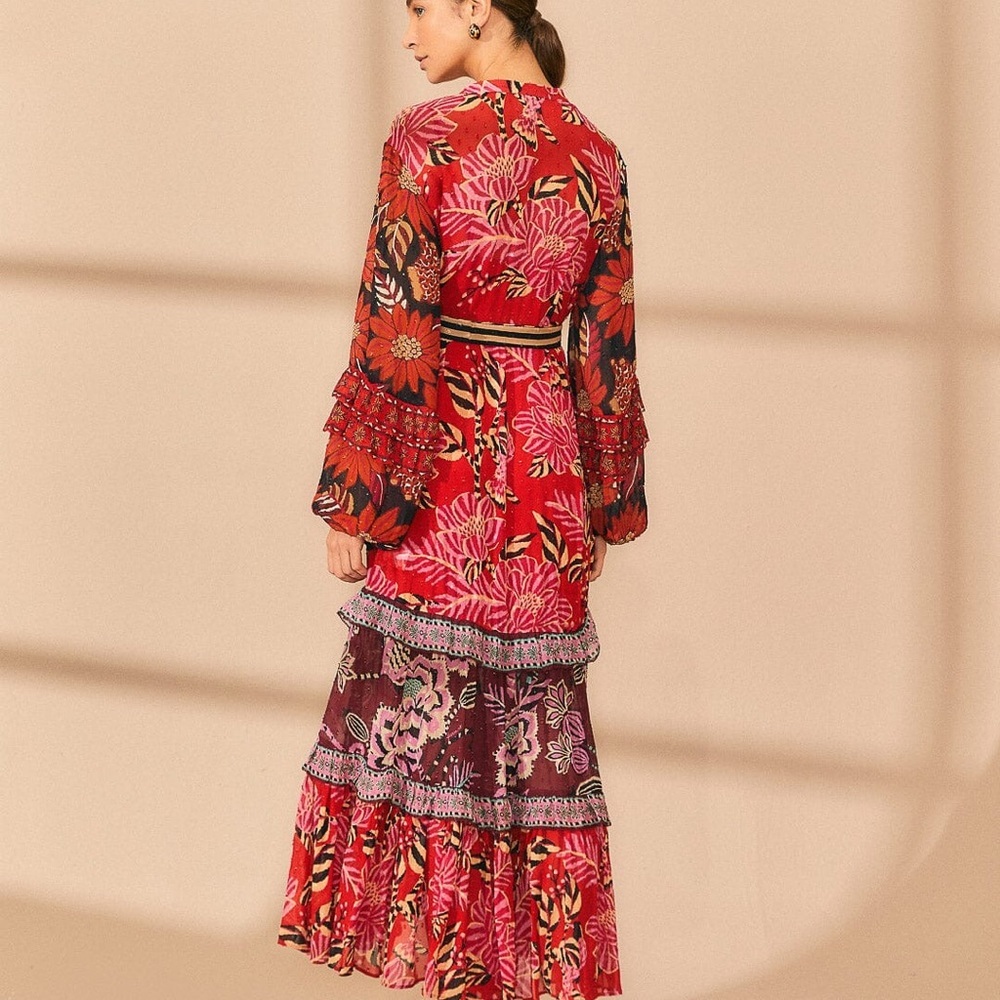 Farm Rio: Mixed Floral Prints Long Sleeve
Maxi Dress / Mty - Picture 13 of 13